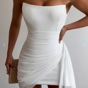 NWT RUNAWAY THE LABEL NIGHT LOVER DRESS IN WHITE US12